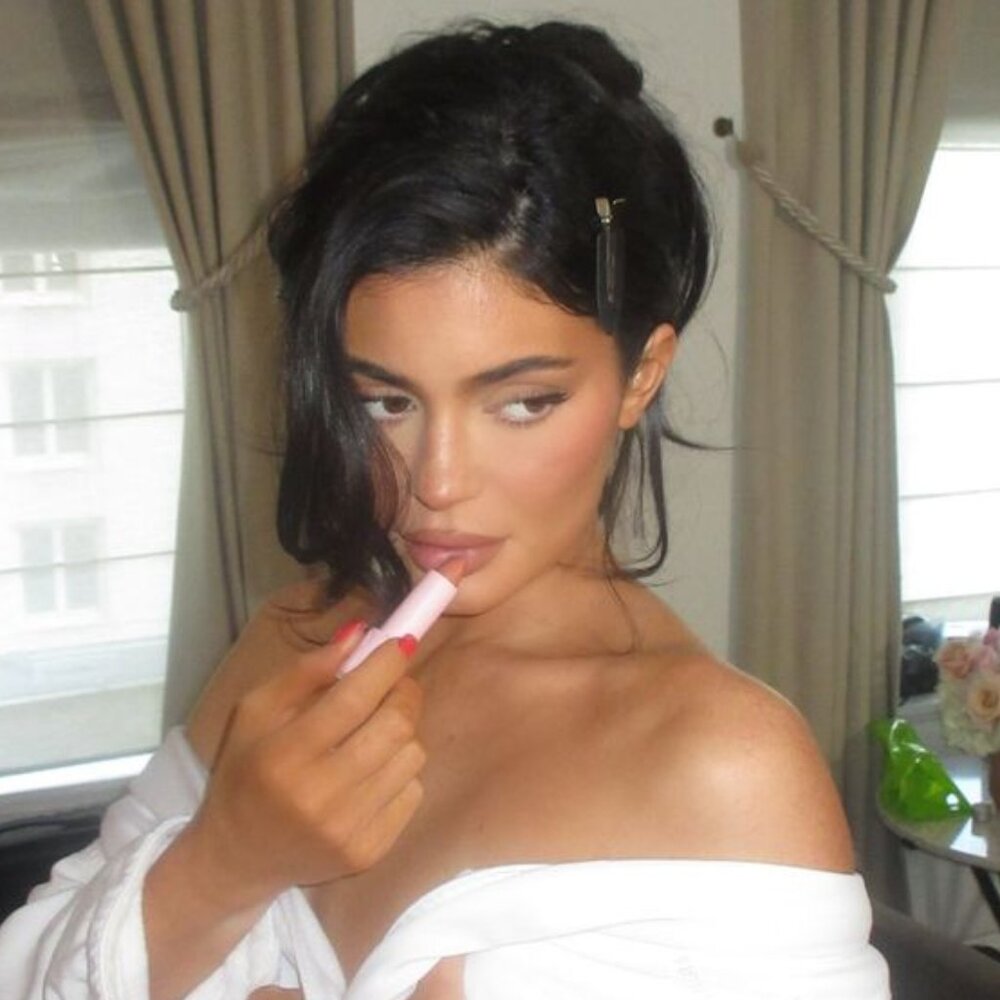 Meet your Posher, Fatima